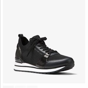 MICHAEL KORS  Black Billie Knit Trainer shoes